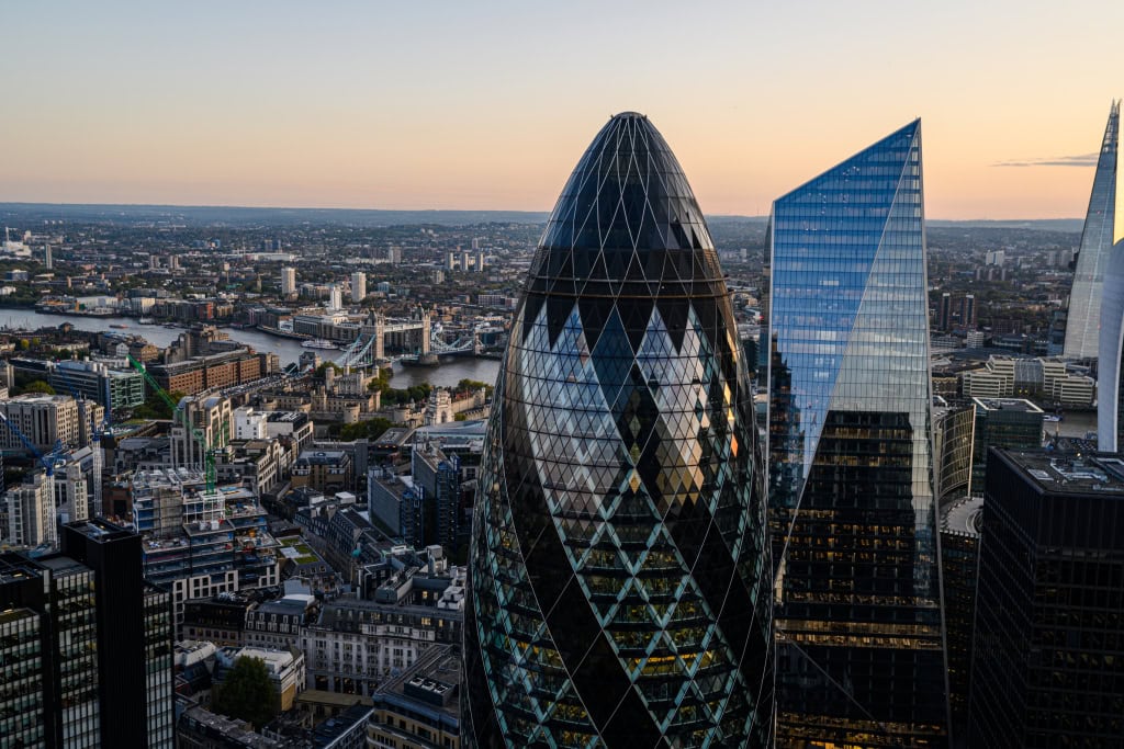 Skyline view of the Gherkin in London